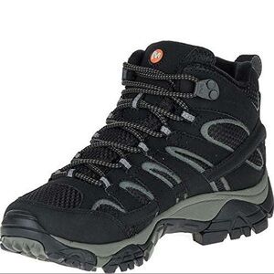 Merrell Femme High Rise Hiking Shoes, Black, 9 . Brand New. Perfect Condition.